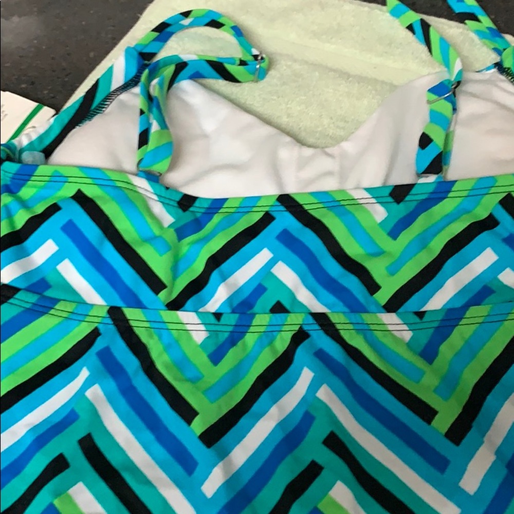 Tankini top - Picture 3 of 3